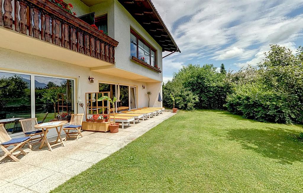Beautyfarm Landhaus Servus Velden am Wörther See Extérieur photo