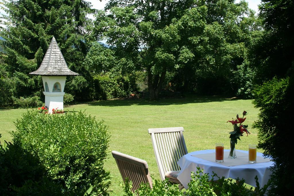 Beautyfarm Landhaus Servus Velden am Wörther See Extérieur photo