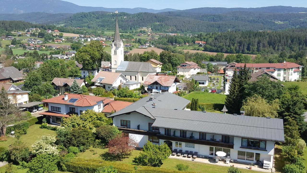 Beautyfarm Landhaus Servus Velden am Wörther See Extérieur photo
